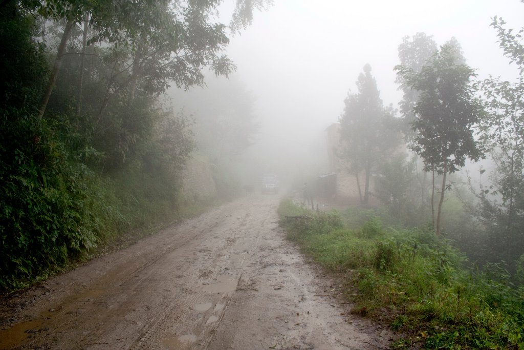 10-On the way from Namobuddha to Dhulikhel.jpg - On the way from Namobuddha to Dhulikhel